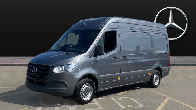 Mercedes-Benz Sprinter 315Cdi L2 Diesel Rwd 3.5t H2 Pro Van 9G-Tronic - Image 6